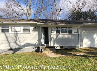 401 Oakwood Rd, Tullahoma, TN 37388