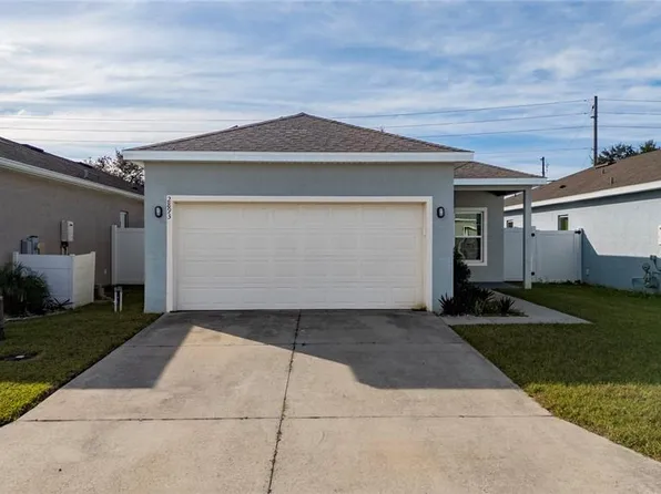 2893 Whispering Trails Dr, Winter Haven, FL 33884