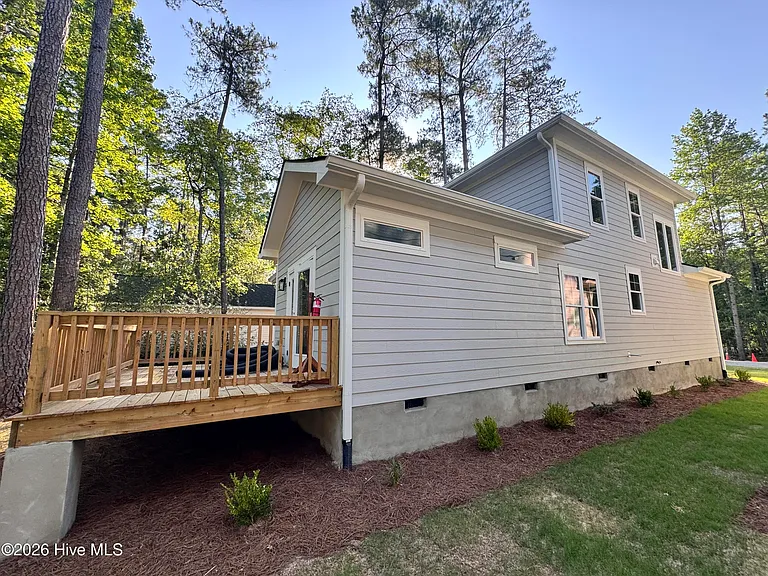 662 Wren Ln — Photo 21