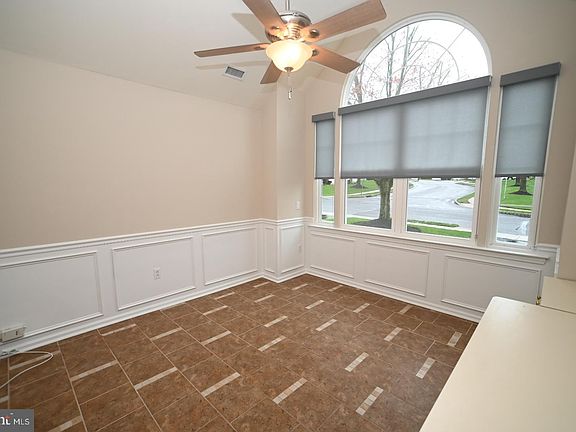 4th image of 29 Ashley Dr