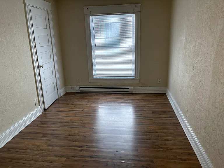 846 Lake Ave #UPPER — Photo 10