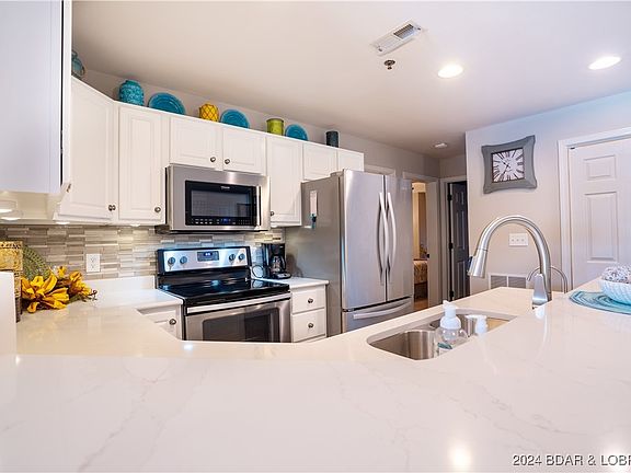 5th image of 4800 Eagleview Dr Unit 111A