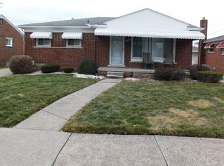 24605 Marine Ave, Eastpointe, MI 48021