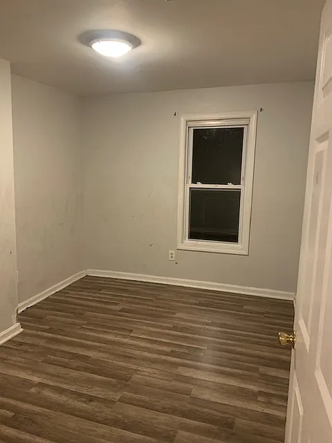 3 bed, 1000 sqft, $2,150 — Photo 2