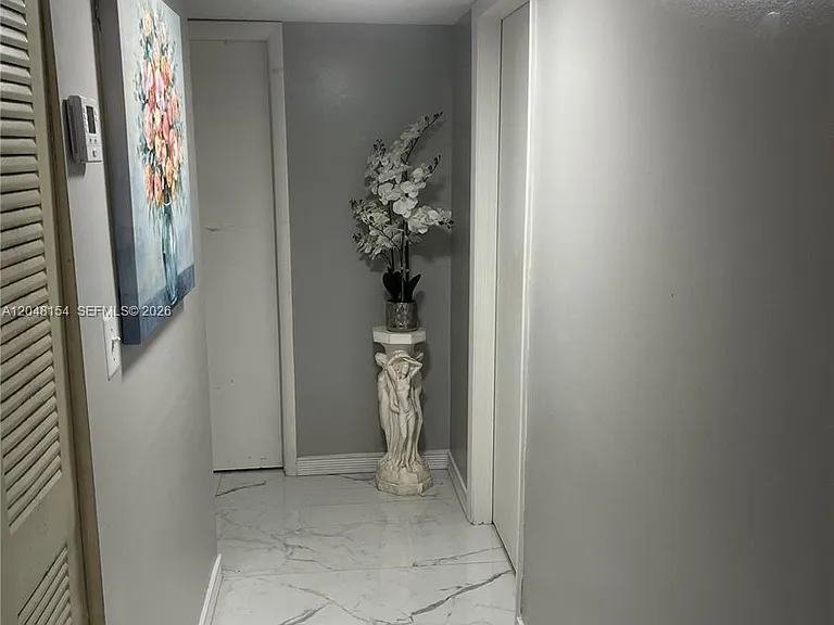 819 NE 199th St #6-101 — Photo 6