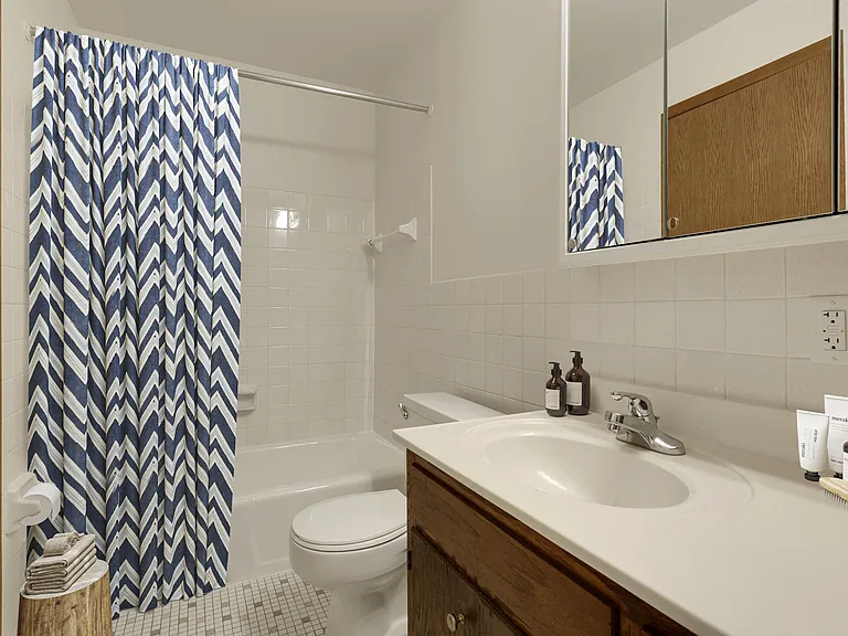 Hamline Terrace — Photo 5