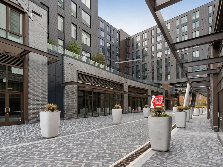 Union on Knox - Student Housing — Photo 35