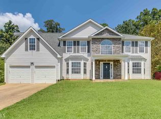 468 Lakewater Estates Dr, Stone Mountain, GA 30087