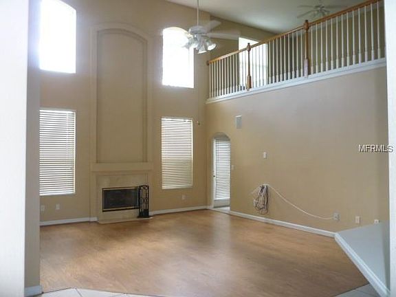 5th image of 652 Grampian Ct