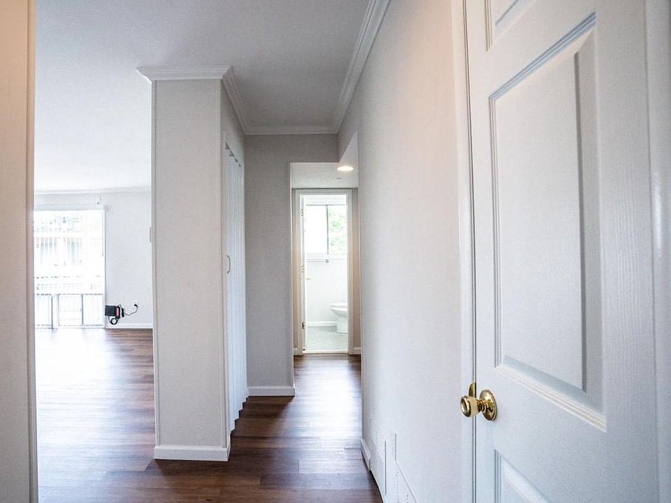 1st image of 7206 Donnell Pl #1