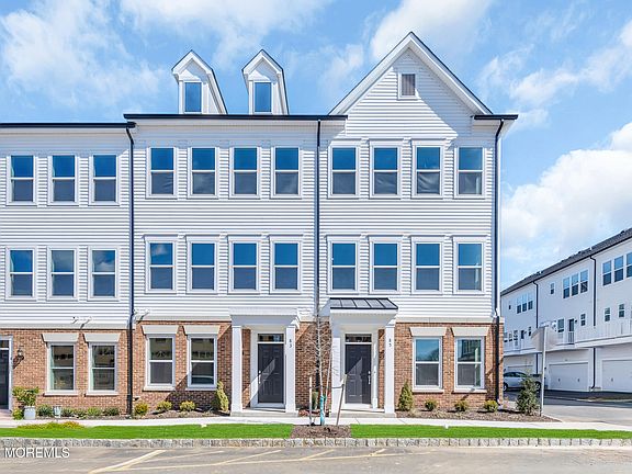 2nd image of 85 Driftwood Cir