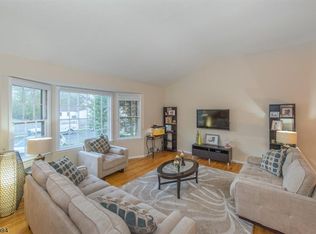 41 Avon Rd, Springfield, NJ 07081