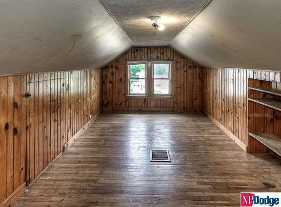 2nd image of 5007 S 38th St