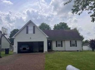 2805 Spring Meade Blvd, Columbia, TN 38401
