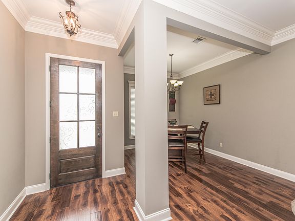 2nd image of 220 Milton Estates Ln