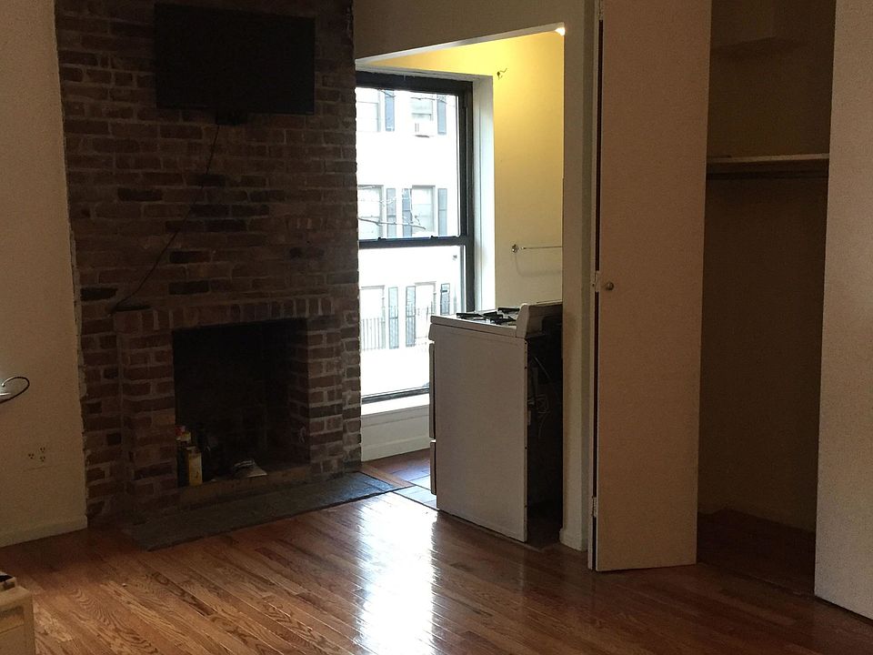1st image of 130 E 29th St APT 3