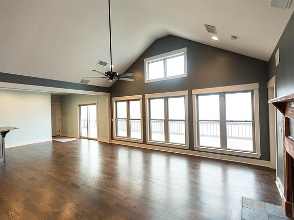 4th image of 313 Beech Hill Dr