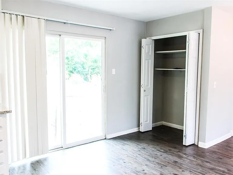 2632 Valwood Pkwy — Photo 1