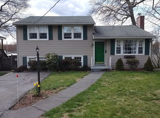 60 Mohawk Dr, West Haven, CT 06516