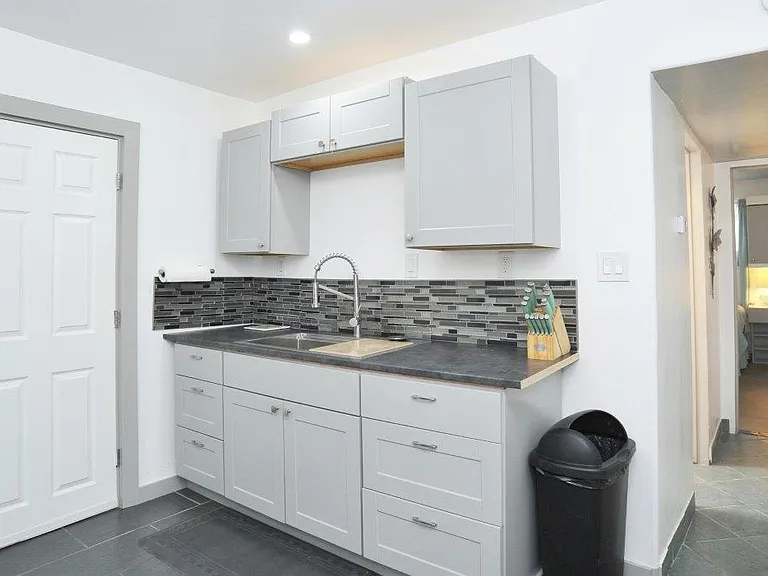 901 W Calle Ramona #1 — Photo 21
