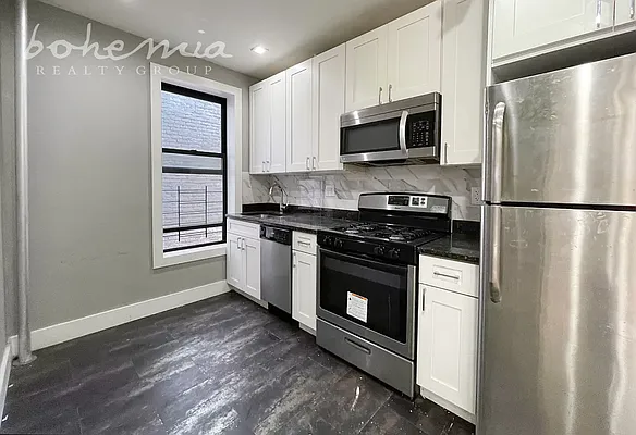 Rented by Bohemia Realty Group | media 3