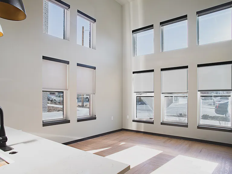 Wrap around windows