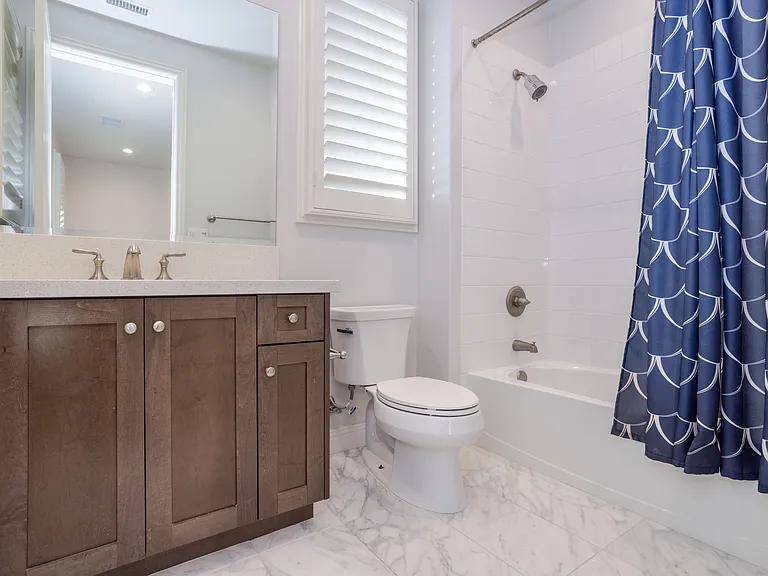 11710 Manchester Way — Photo 43