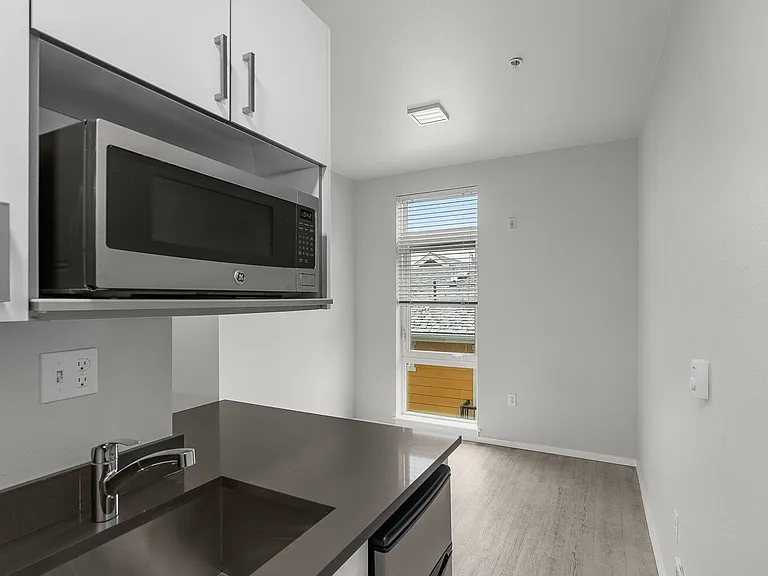 Welcome to 1806 23rd Ave Modern Living in the Heart of Seattle's Central District — Photo 25