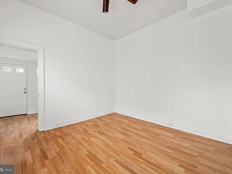 3521 N 21st St #1 — Photo 5