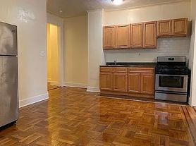 45-11 43rd Ave, Sunnyside, NY
