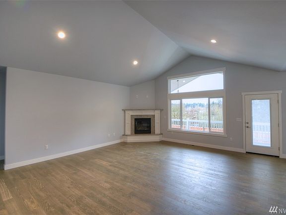 4th image of 12027 Maxvale Hill Ct SE