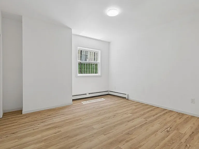55 Hawkins St #1 — Photo 5