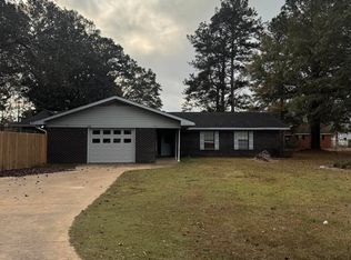 48 Hunter Cir, Monroeville, AL 36460