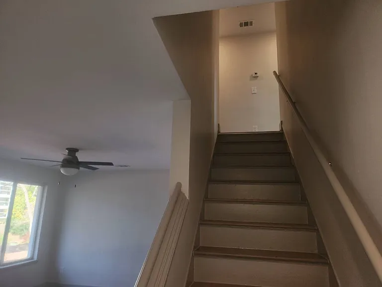 Emory Woods Apartments — Photo 10
