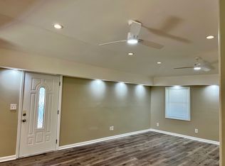 555 Pine Ave #B, Murrells Inlet, SC 29576