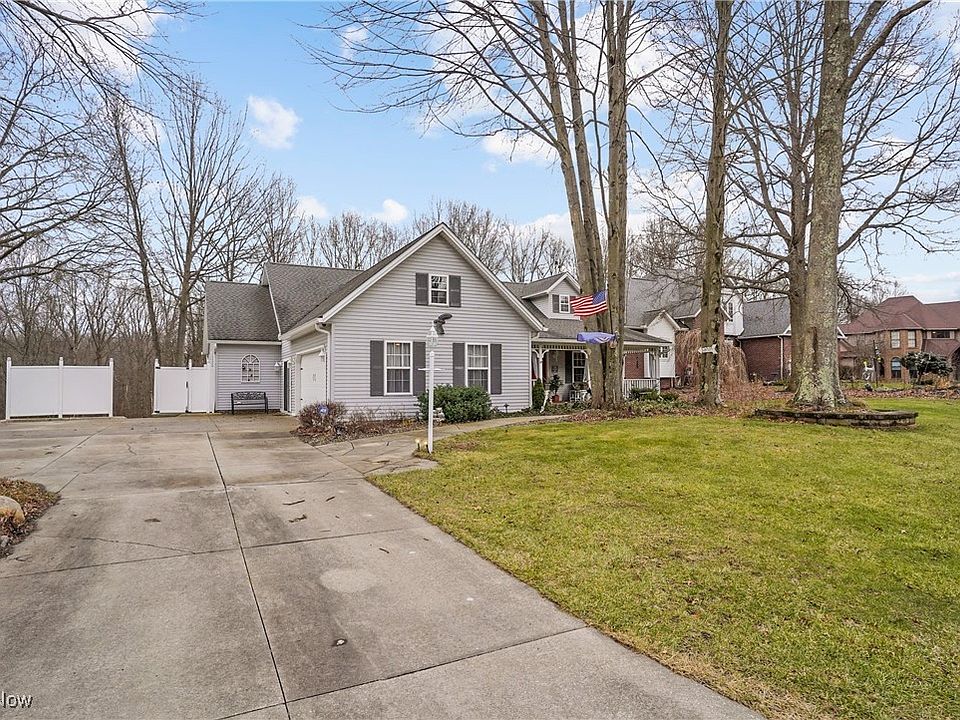 1st image of 4834 Forest Glen Trl