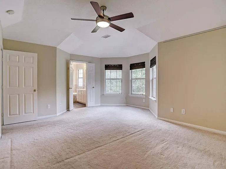 147 N Willow Point Cir — Photo 12