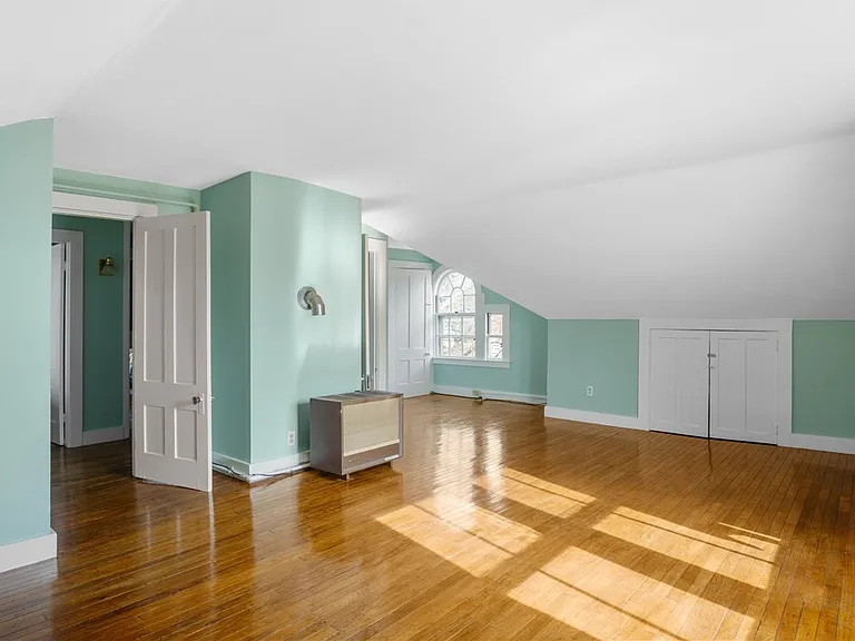 49 Elm St #3 — Photo 3