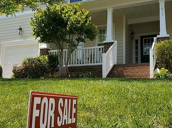 7816 Whisperingwood Dr, Harrisburg, NC 28075