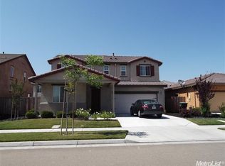 651 Stage Coach Dr, Lathrop, CA 95330