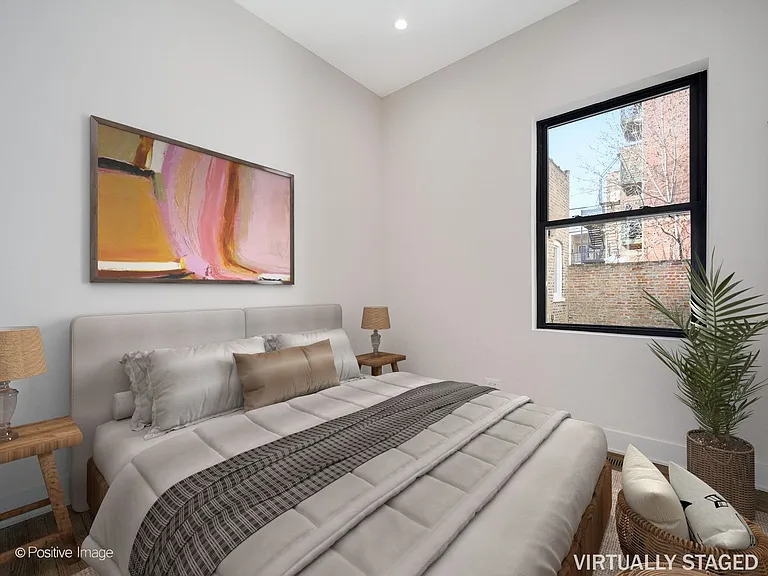 846 N Ashland Ave — Photo 10
