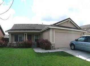 5412 Silversmythe Ln, Riverbank, CA 95367