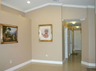 5621 Azalea Cir, West Palm Beach, FL 33415