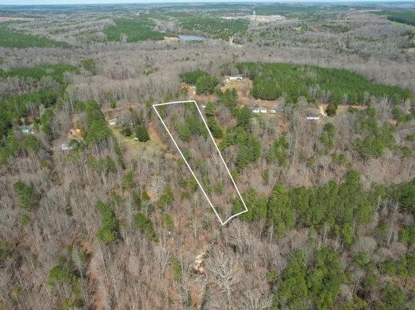 2400 Grace Chapel Rd, Enoree, SC 29335