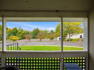 Edgewater Gardens, Holyoke, MA 01040