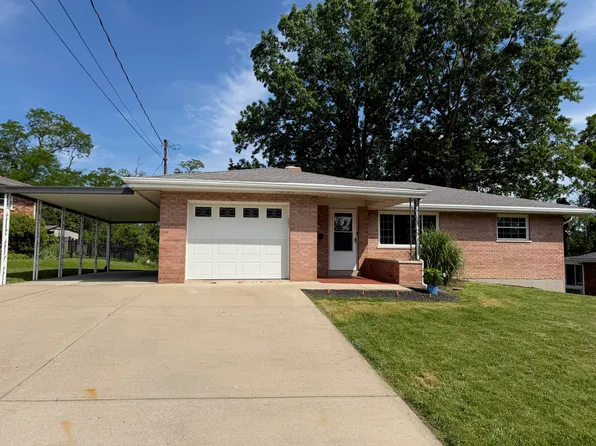 143 Capri Dr, Fort Thomas, KY 41075