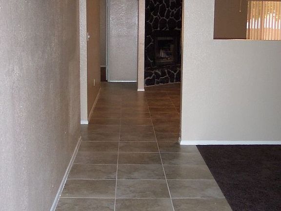 3rd image of 3512 E Willow Ave