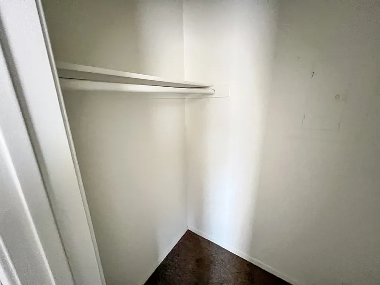 900 Scurry St #A — Photo 6