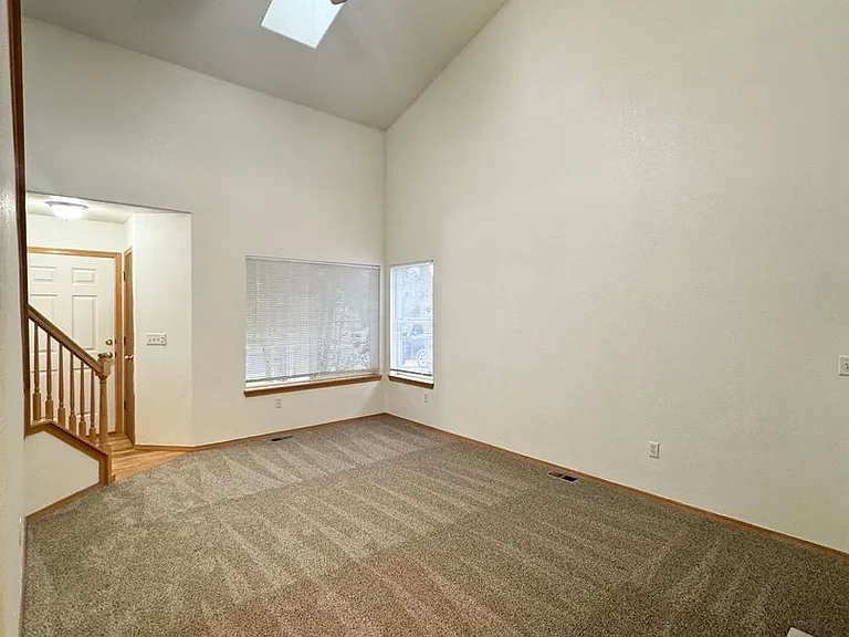 4152 Lookout Dr — Photo 4