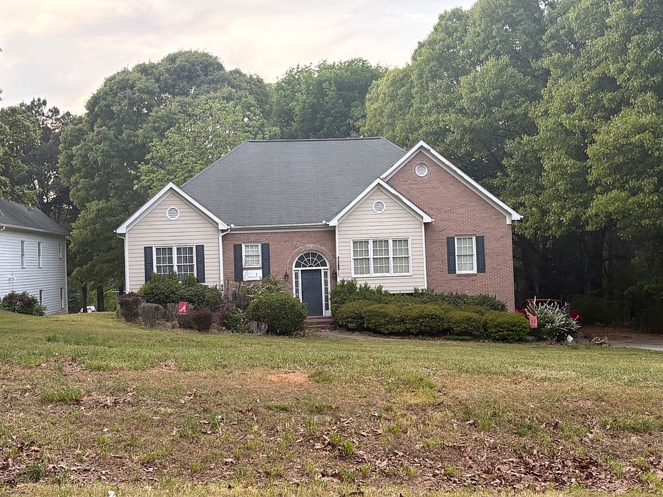 1st image of 1599 Pinehurst Rd